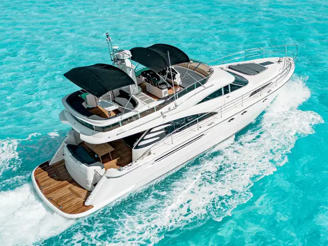 Fairline 65 ft