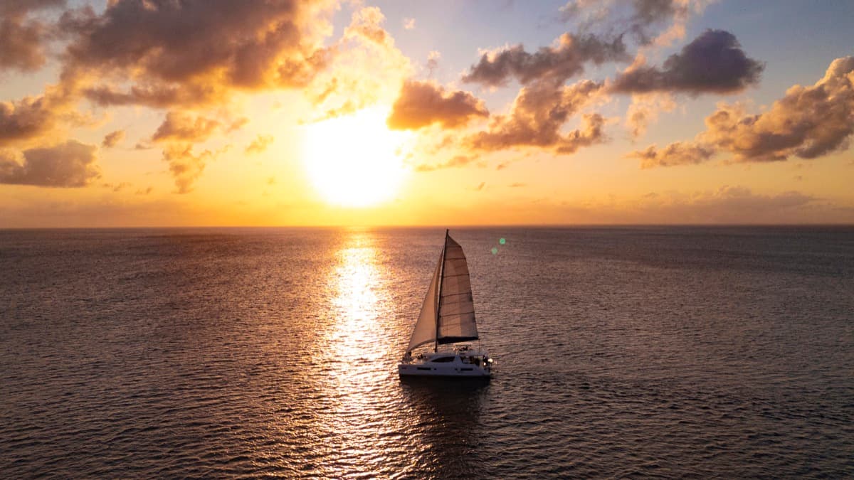 Sunset Sailing Cruise